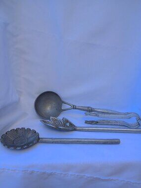 Vintage Metal Serving Utensil Set Decorative Spoon Leaf Spoon Scissor Tongs